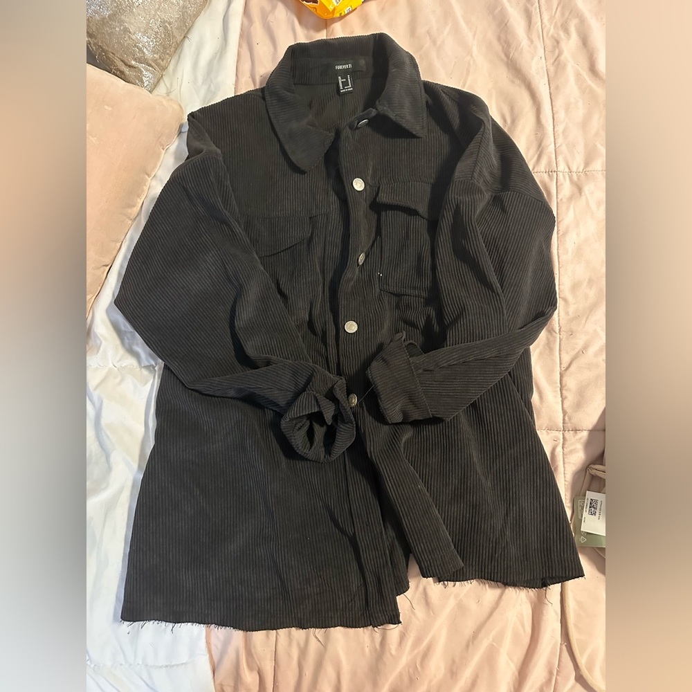 Shirt forever 21, Size M/L It's not tight